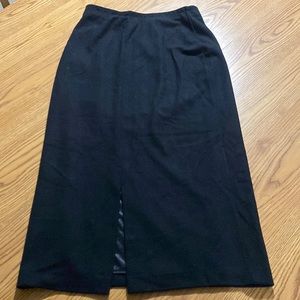 Finnkarelia womens maxi skirt color black size 8